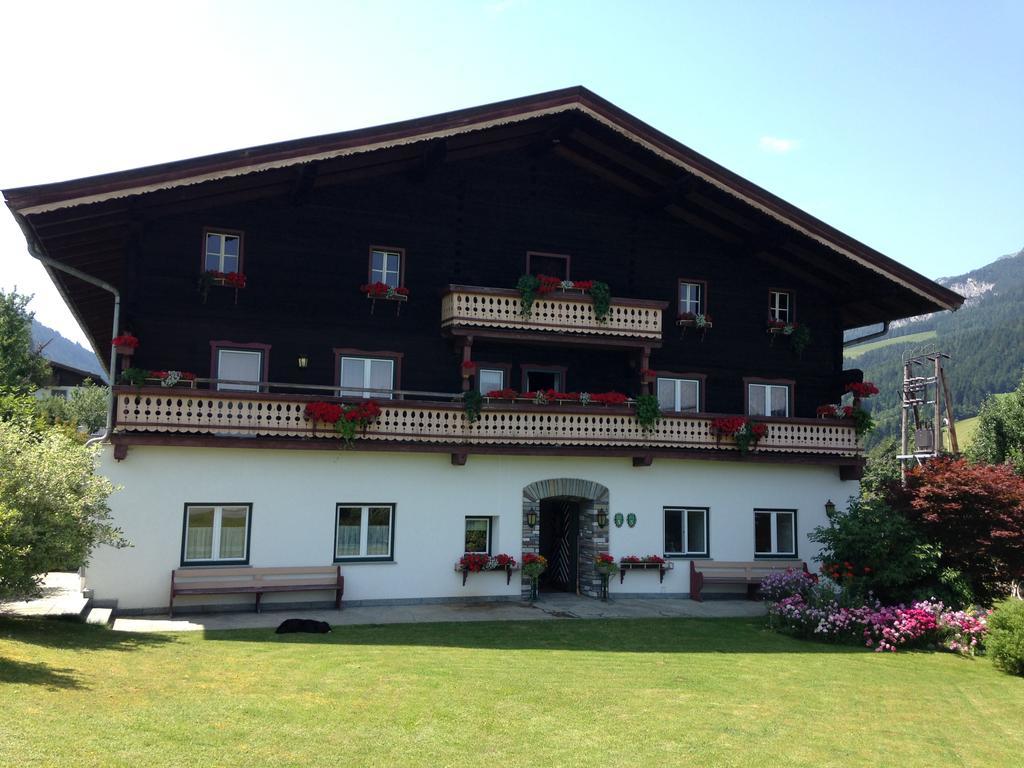 Pfindlhof Bed and Breakfast Leogang Buitenkant foto